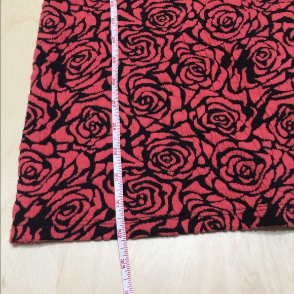 Noble U stretchy Dress Size M - Picture 2 of 5